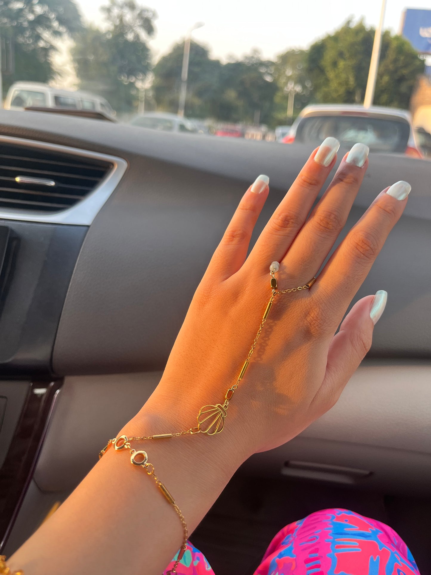 Handchain