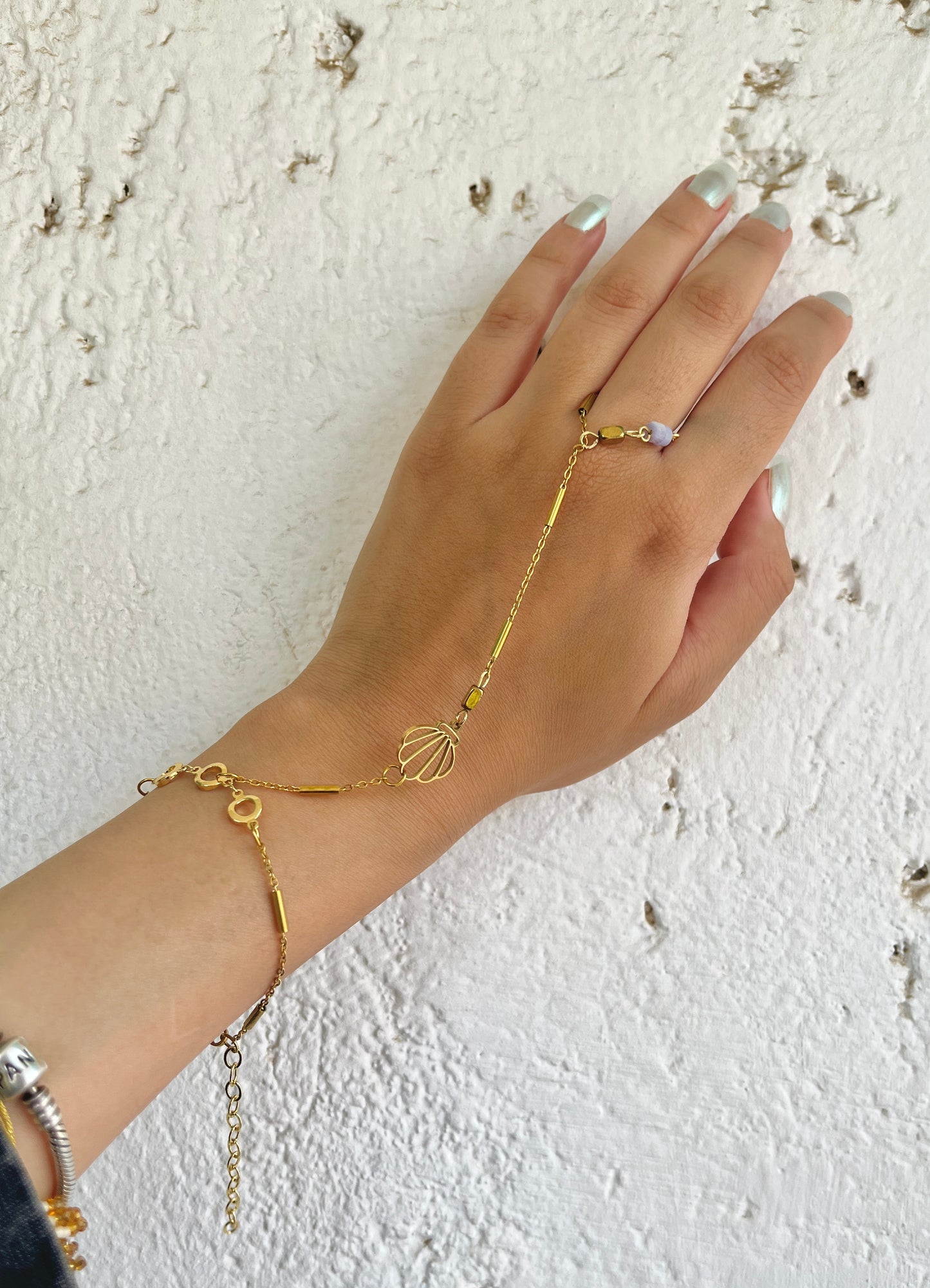 Handchain